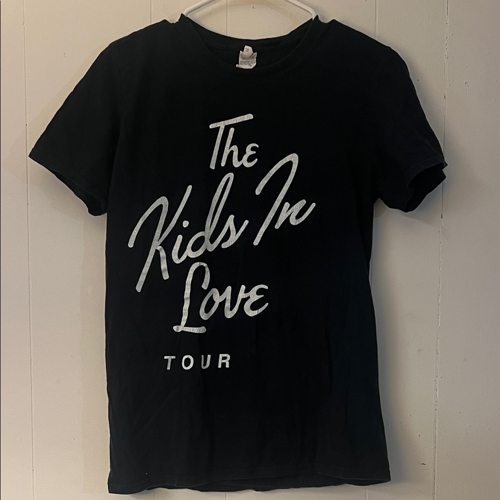Gildan Black 'Kids In Love Tour' Tee